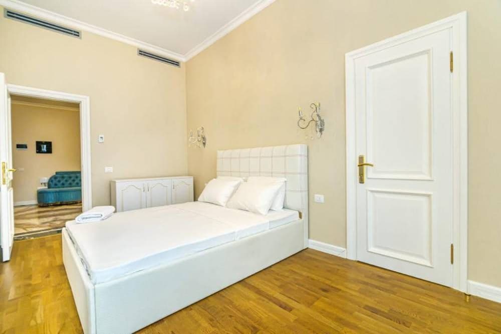 Baku Buta Apartment - photo 12