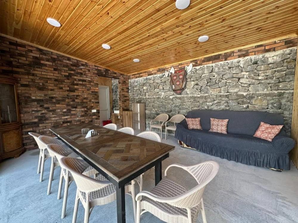Qafqaz Suite Panaroma Villa - photo 9