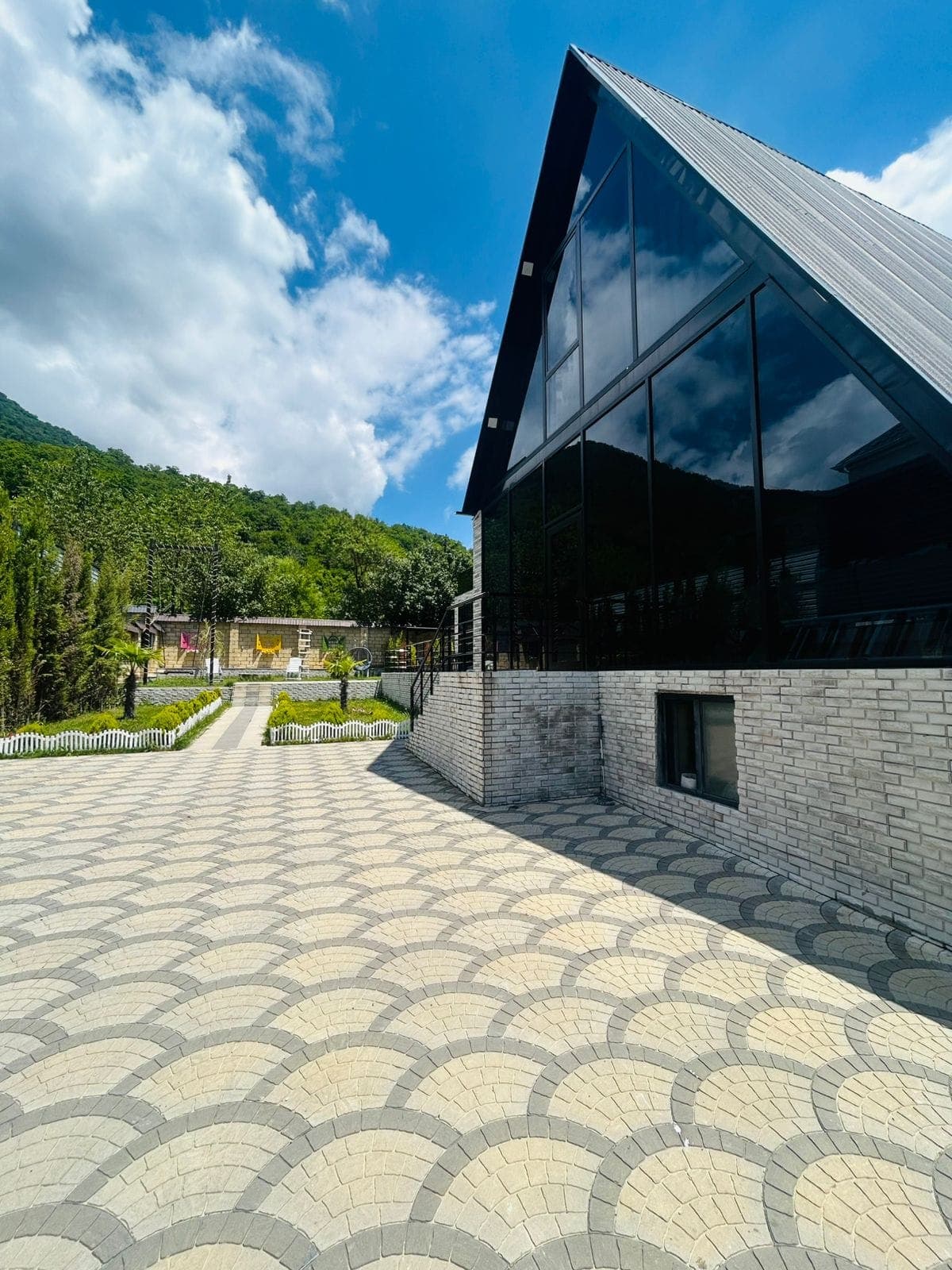 Qafqaz Mountain Terrace