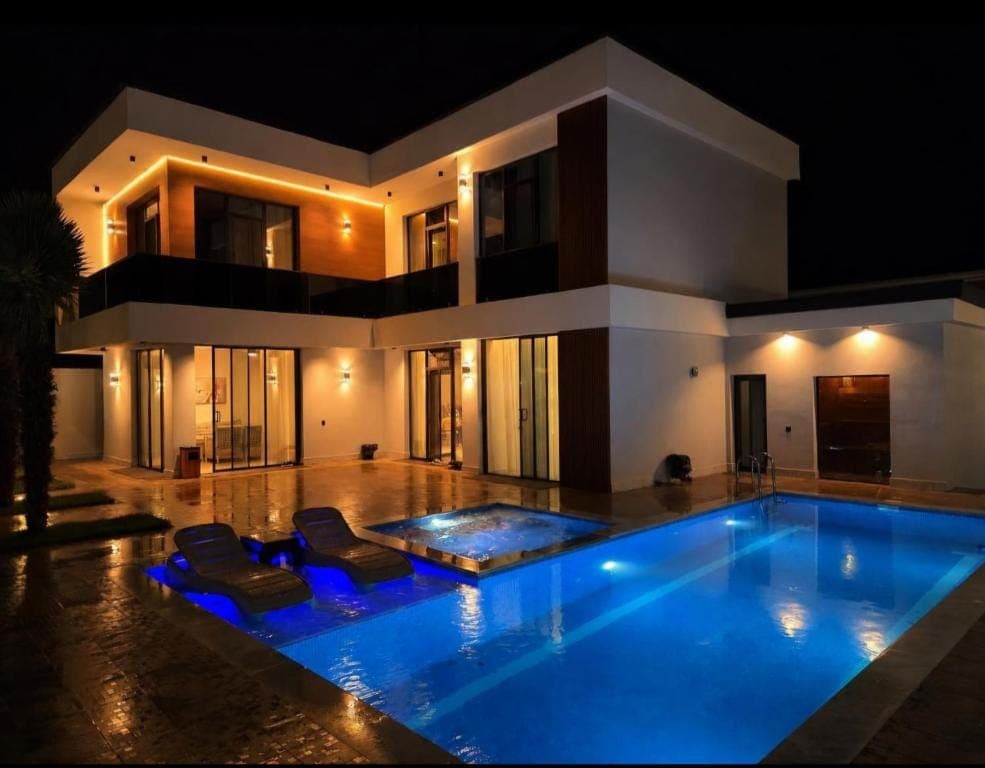 Veyra Villa Gabala