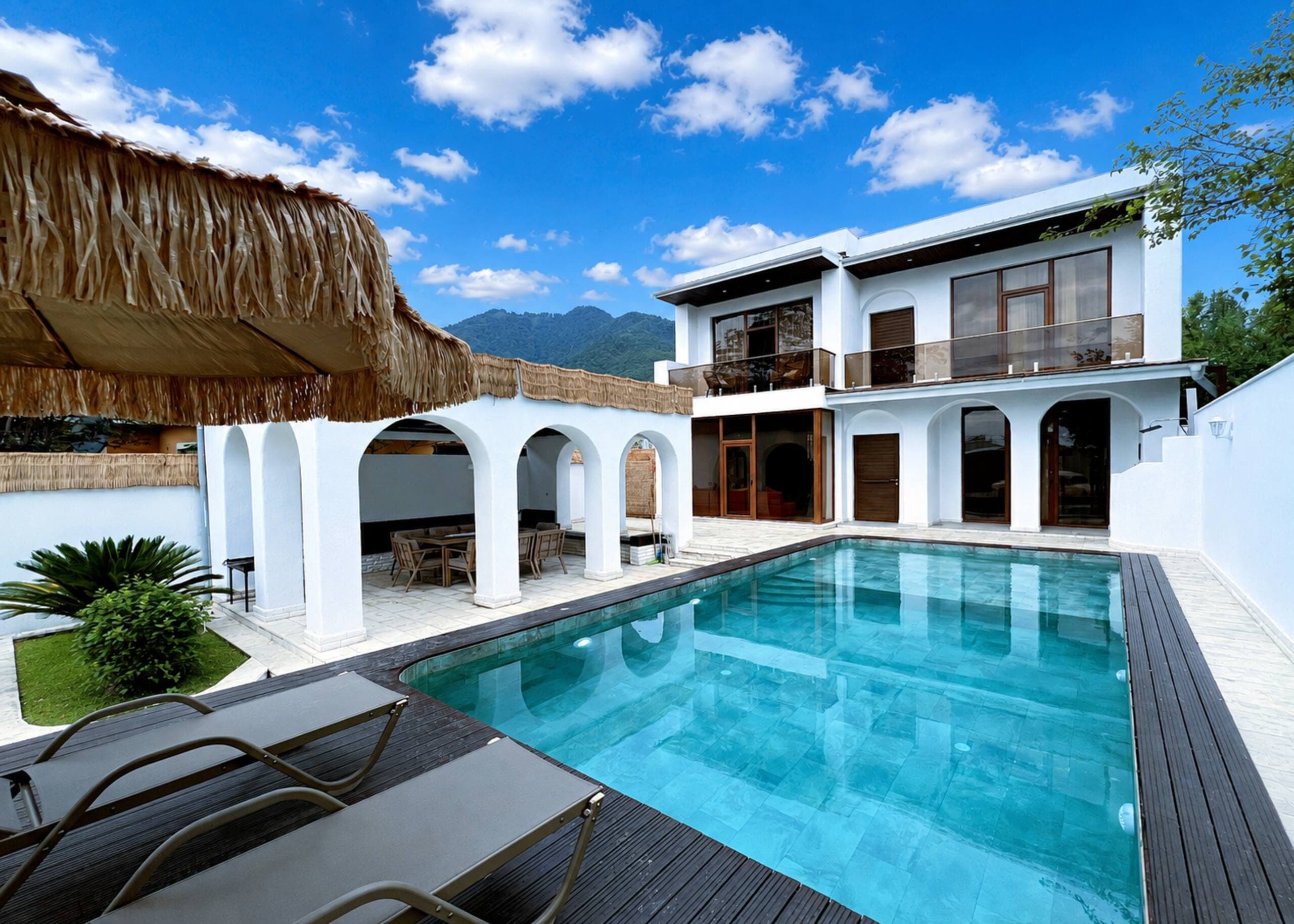 Santorini Mountain Villa