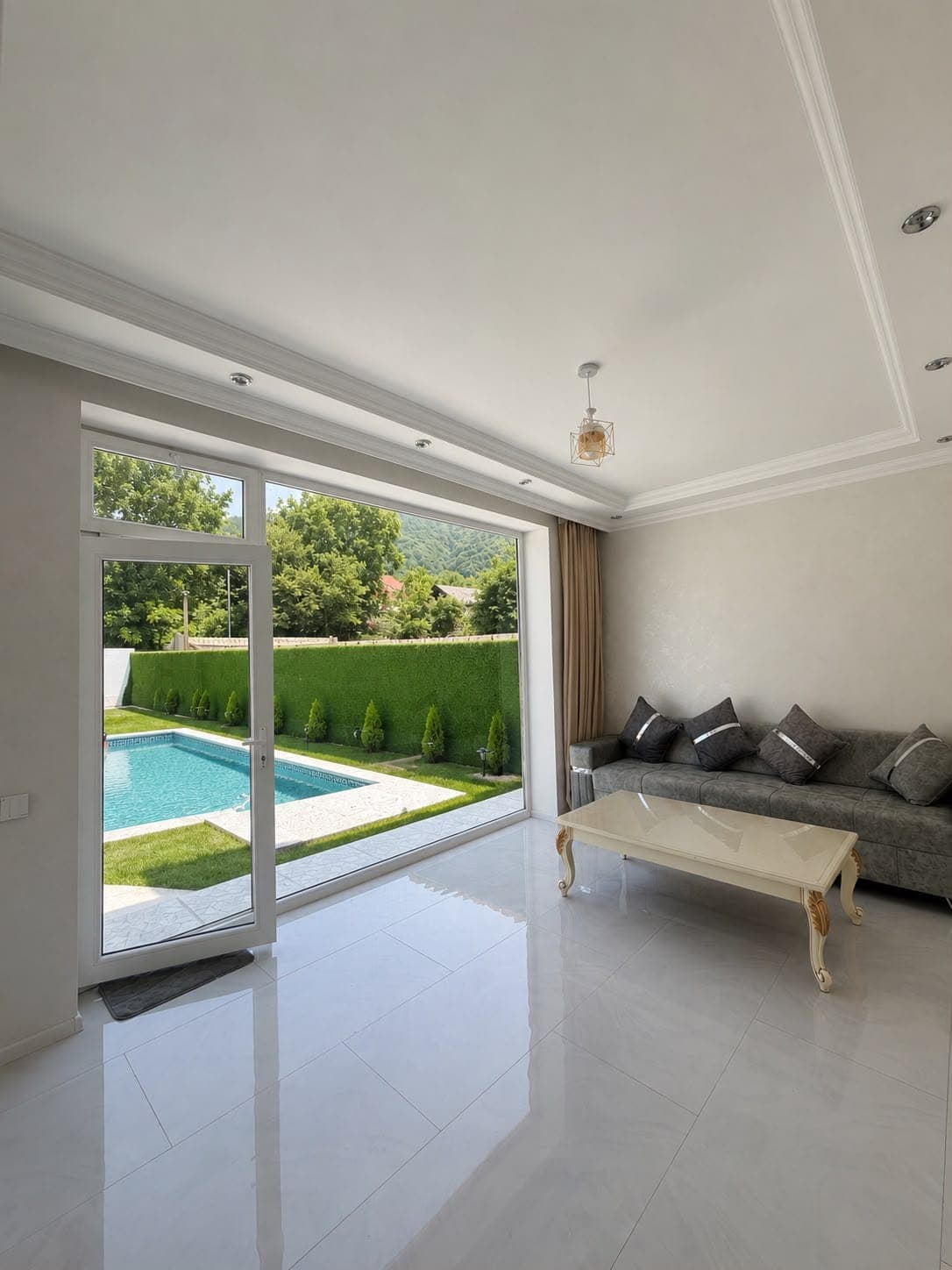 Qemervan Mountain Villa — فيلا للإيجار في غابالا مع مسبح