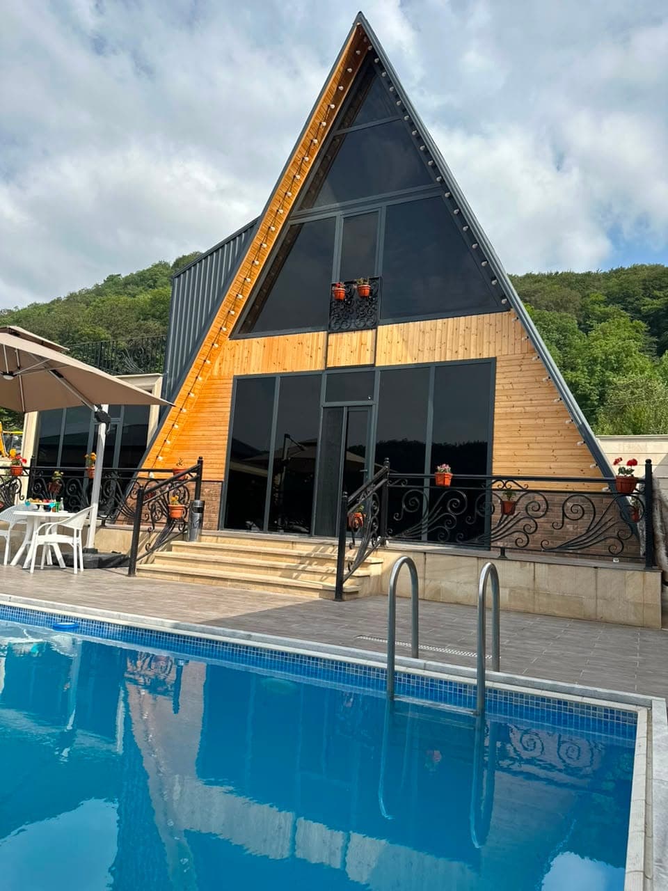 My Home Quba — İsti Hovuzlu A-Frame Villa