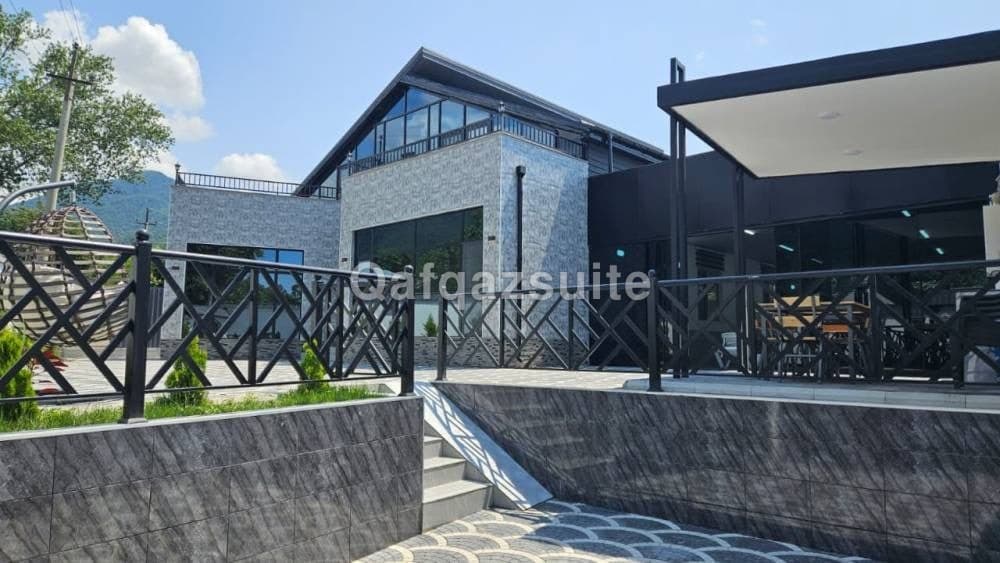 Luxury Milan Mountain Ponoramic Villa, indoor heated pool and jacuzzi with mountain view - photo 18