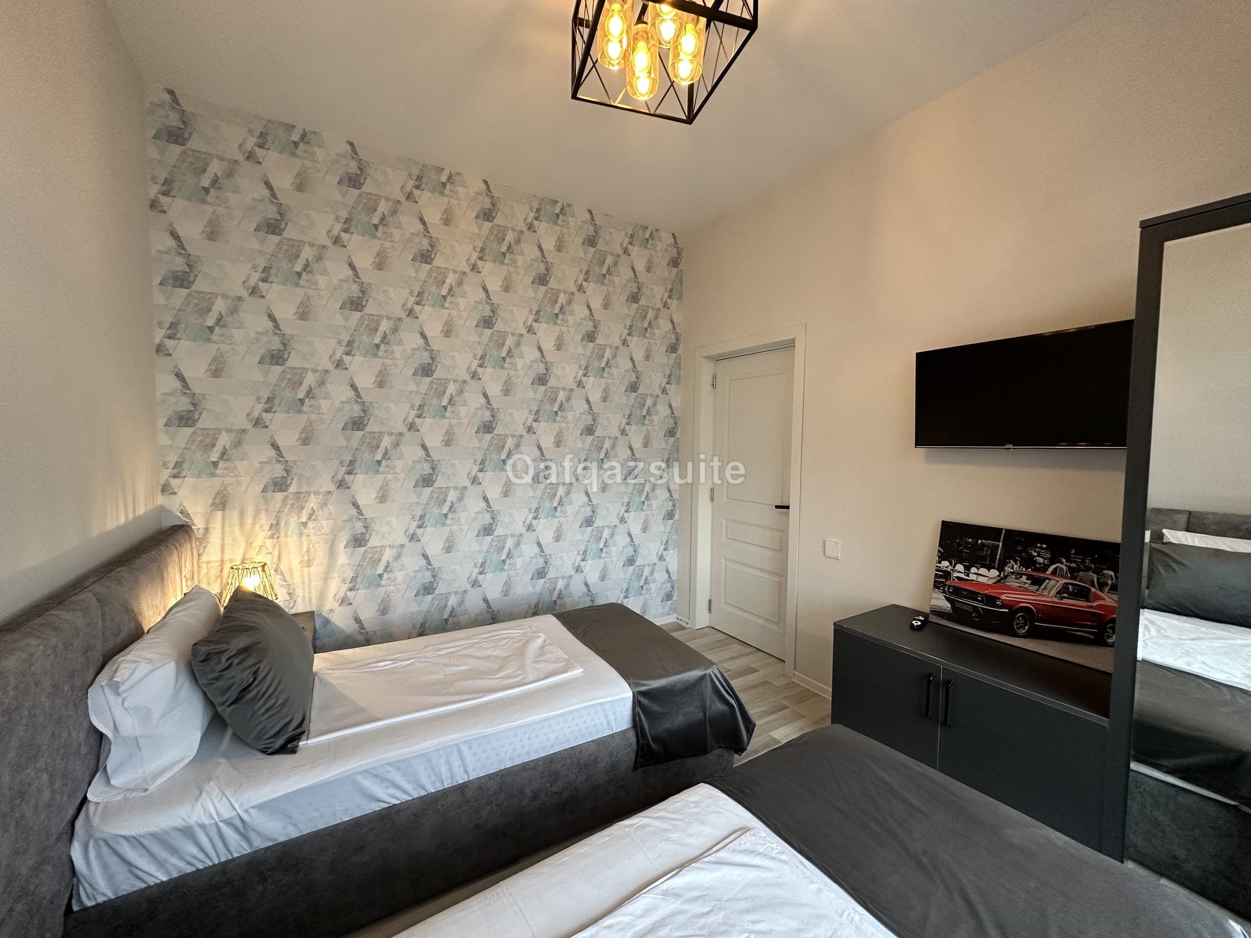 Qafqaz Suite Bluesky