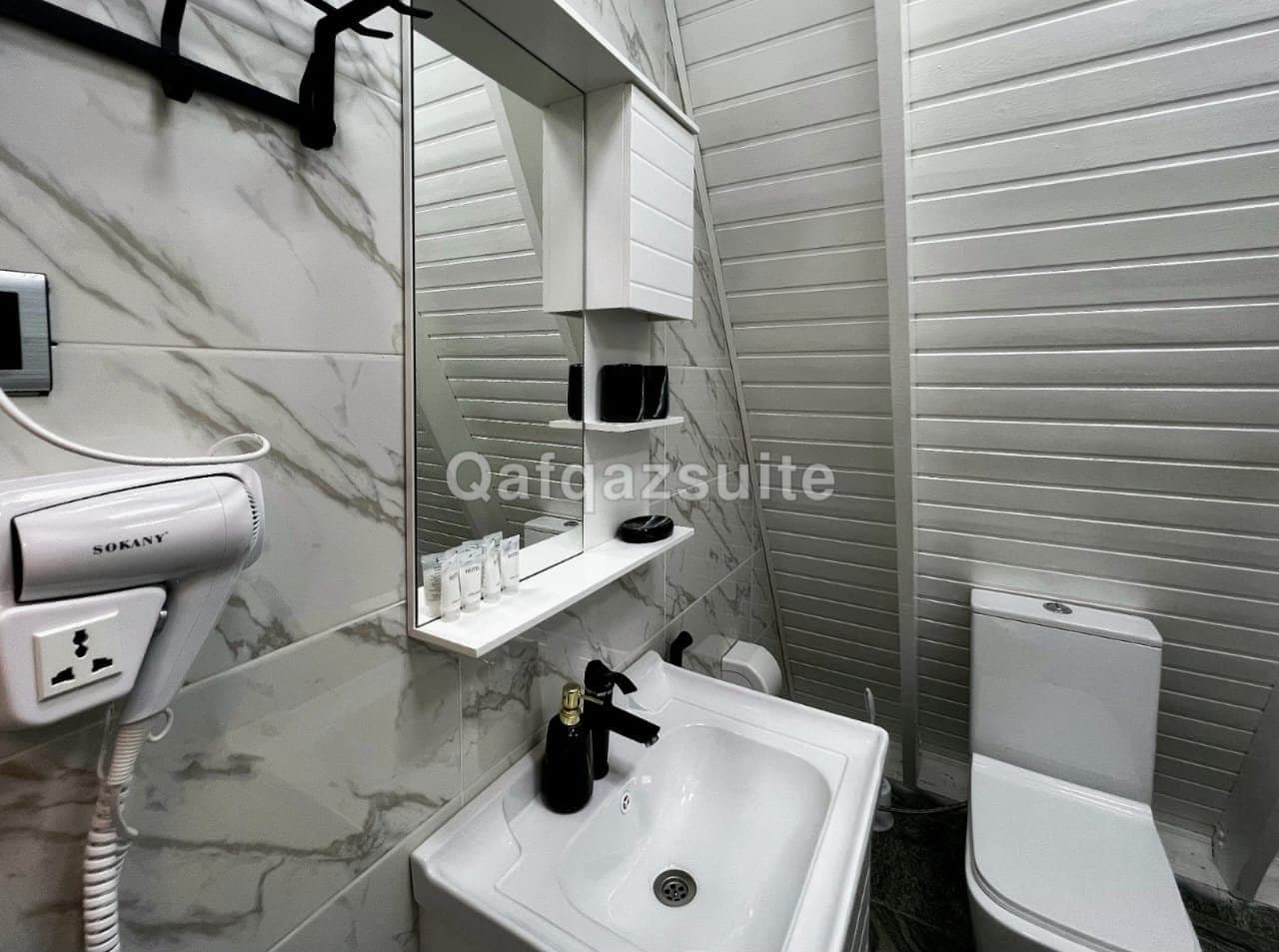 Qafqaz Mountside Chalet