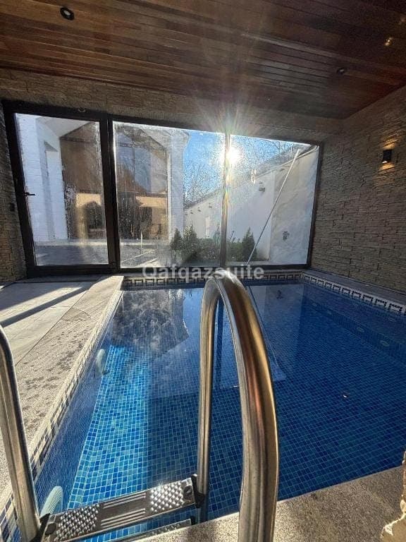Palmen Villa Gabala
